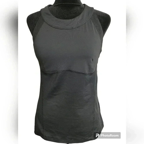 lululemon athletica Tops - Lululemon scoop neck halter tank